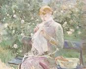 贝尔特 摩里索特 : Young Woman Sewing in a Garden